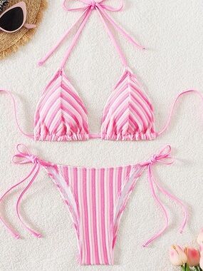 Pink Striped Ribbed Triangle Bikini Top with cheeky bottoms. New size medium.